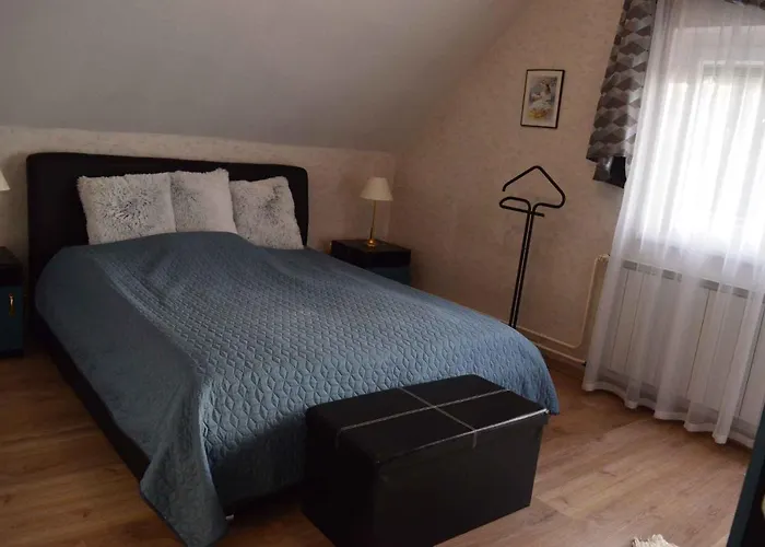 18 * Денешдиаш